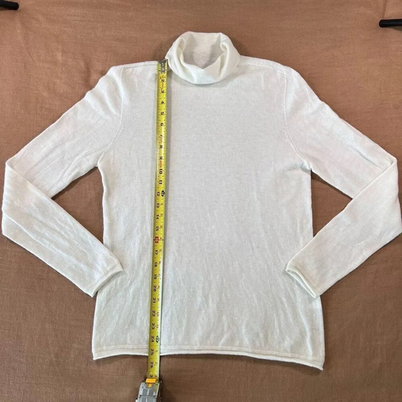 Assual Women's White Wool Long Sleeve Turtleneck‎ Pullover Sweater Size XL - Picture 1 of 7